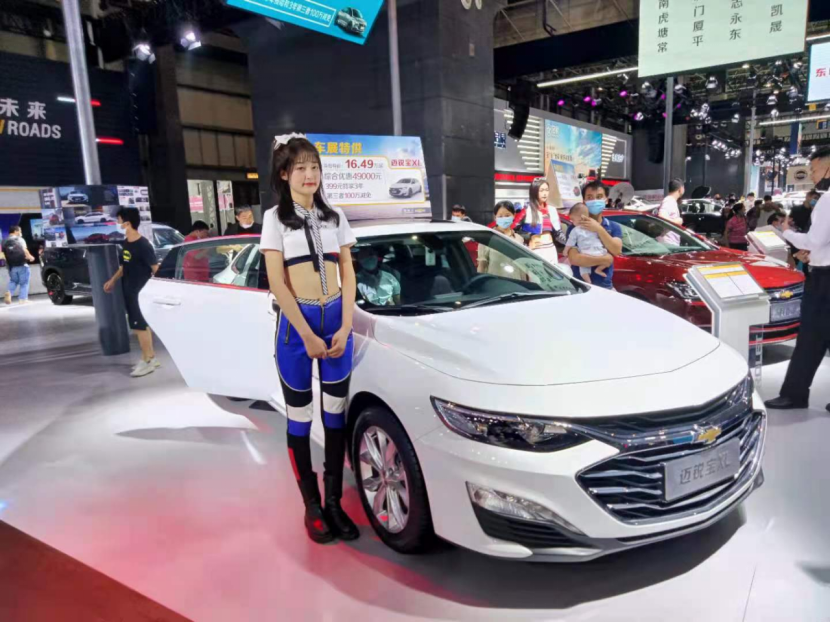 雪佛兰科迈罗ZL1惊艳亮相，火爆东莞春季国际车展0501V41254.png