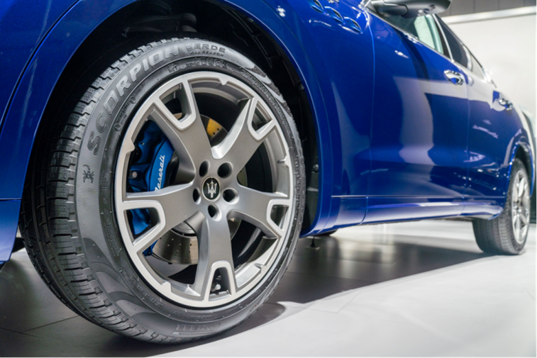 【新闻稿】天生激越，电戟飞驰 玛莎拉蒂首款混动SUV 新Levante GT 锋芒版正式上市1007.png